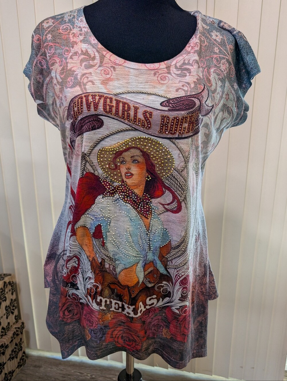 Sweet Gisele "Cowgirls Rock" Graphic T Shirt Western Theme and Rhinestones